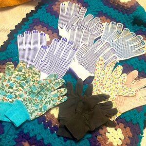 Bundle of gardening and light work gloves